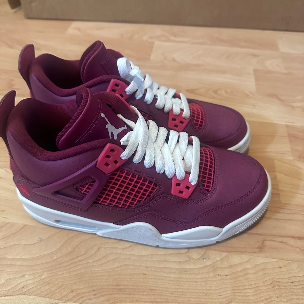 Nike Air Jordan 4 Valentines Day Berry Pink White BRED Military sz 4.5y